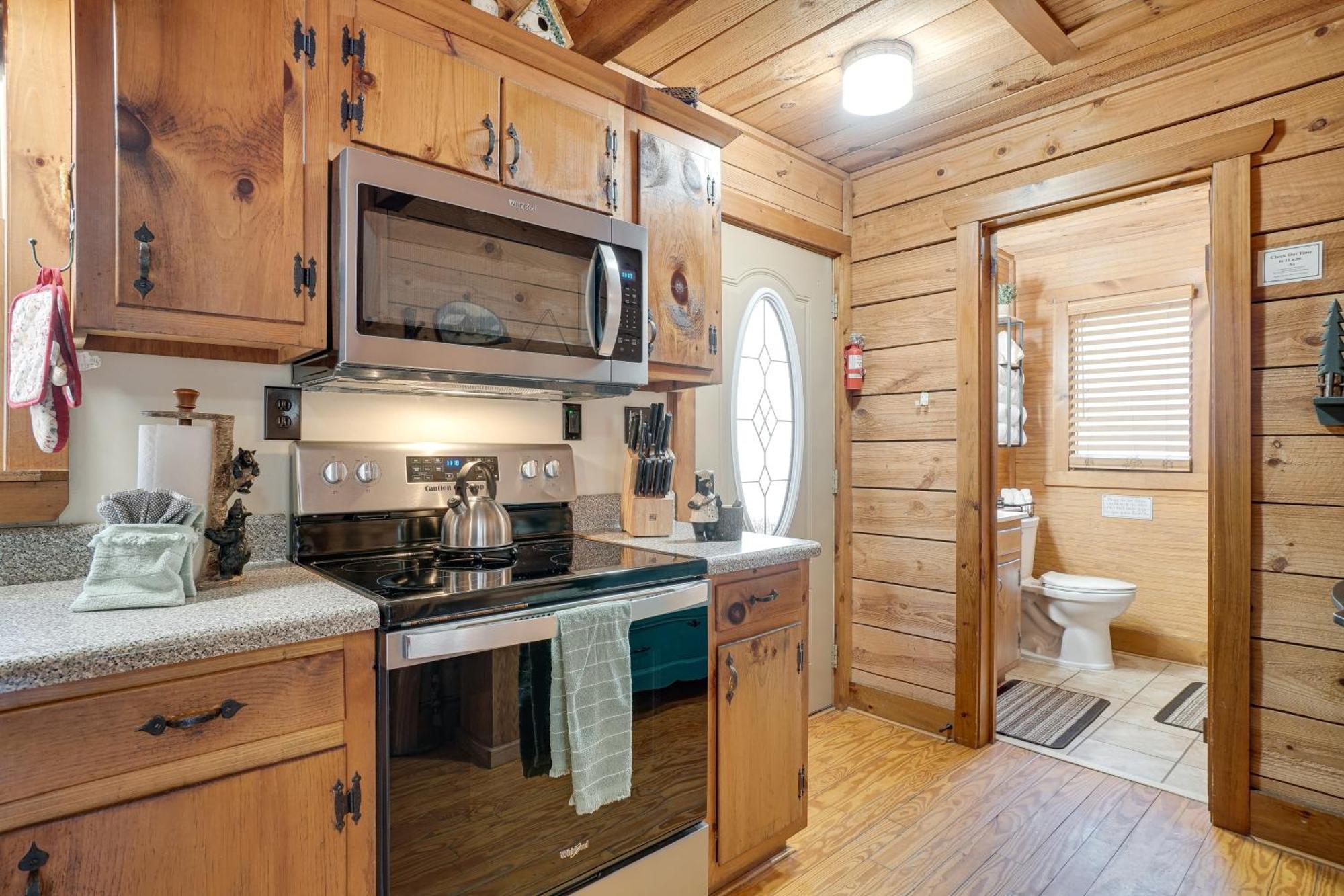 Secluded Family Retreat In Dahlonega With Hot Tub! Exterior foto