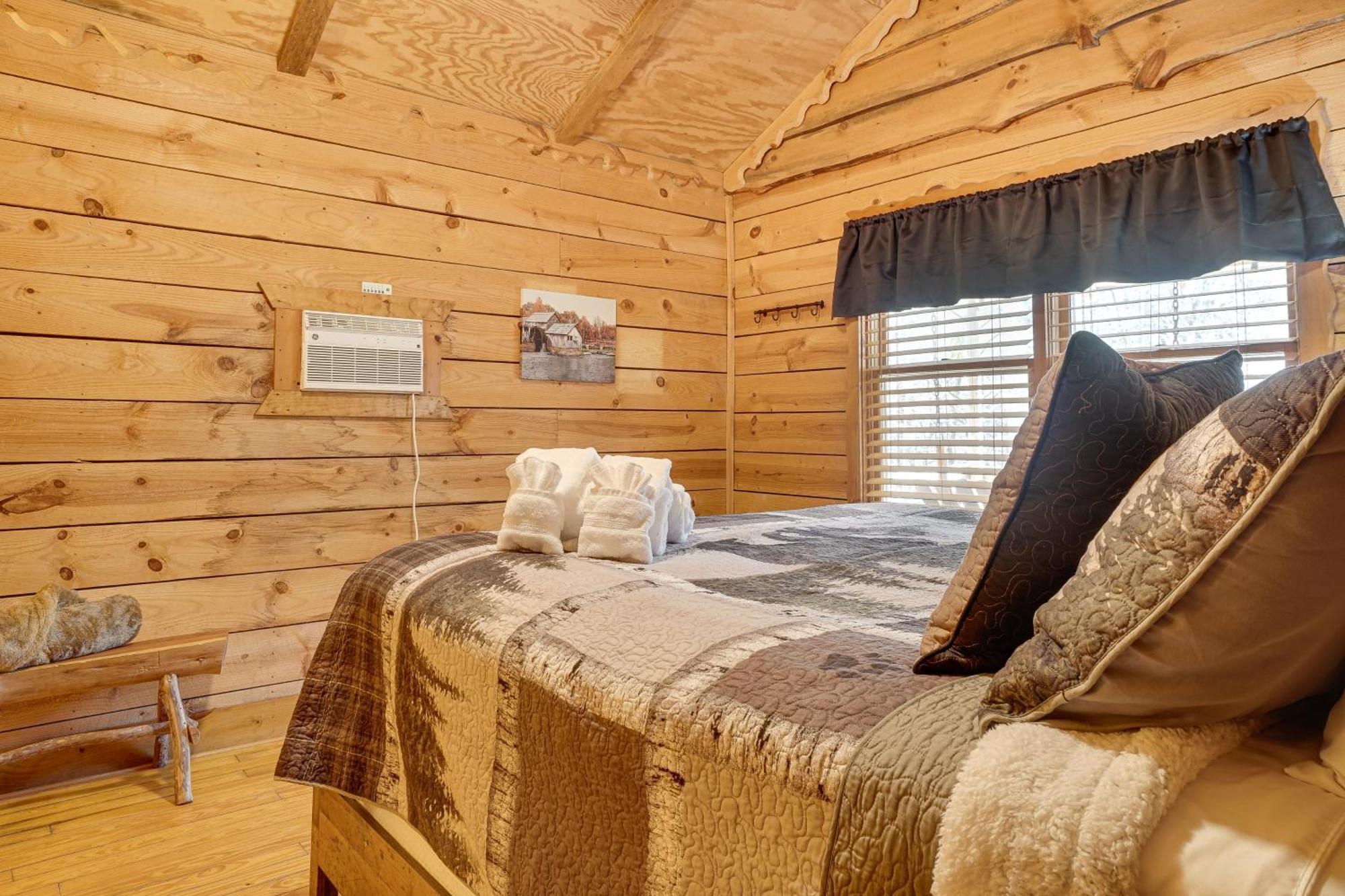 Secluded Family Retreat In Dahlonega With Hot Tub! Exterior foto